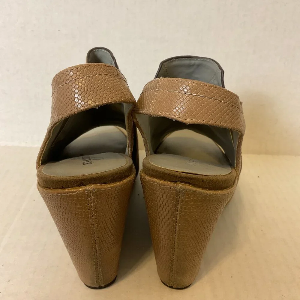 Naked Feet Platform Shoes 9M Beige Taupe Slingback Peep Toe Leather Suede